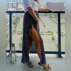 SHEIN Curve- high waisted black polka dot skirt with high slit- Size 1X